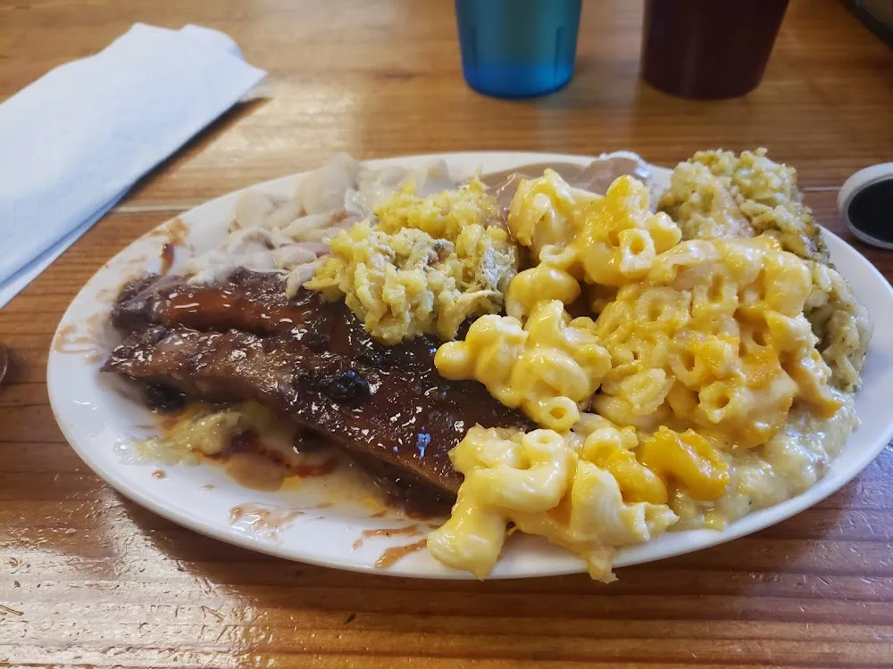 Ribs Mac & chz Lime Beans Broccoli Casserole Mash Potatoes with Gravy